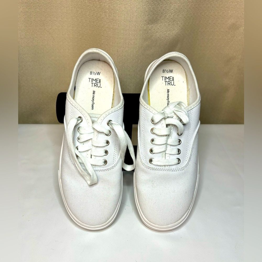 Time and Tru White Women's Sneakers